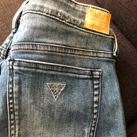 Women’s Guess denim jeans - Picture 1 of 5